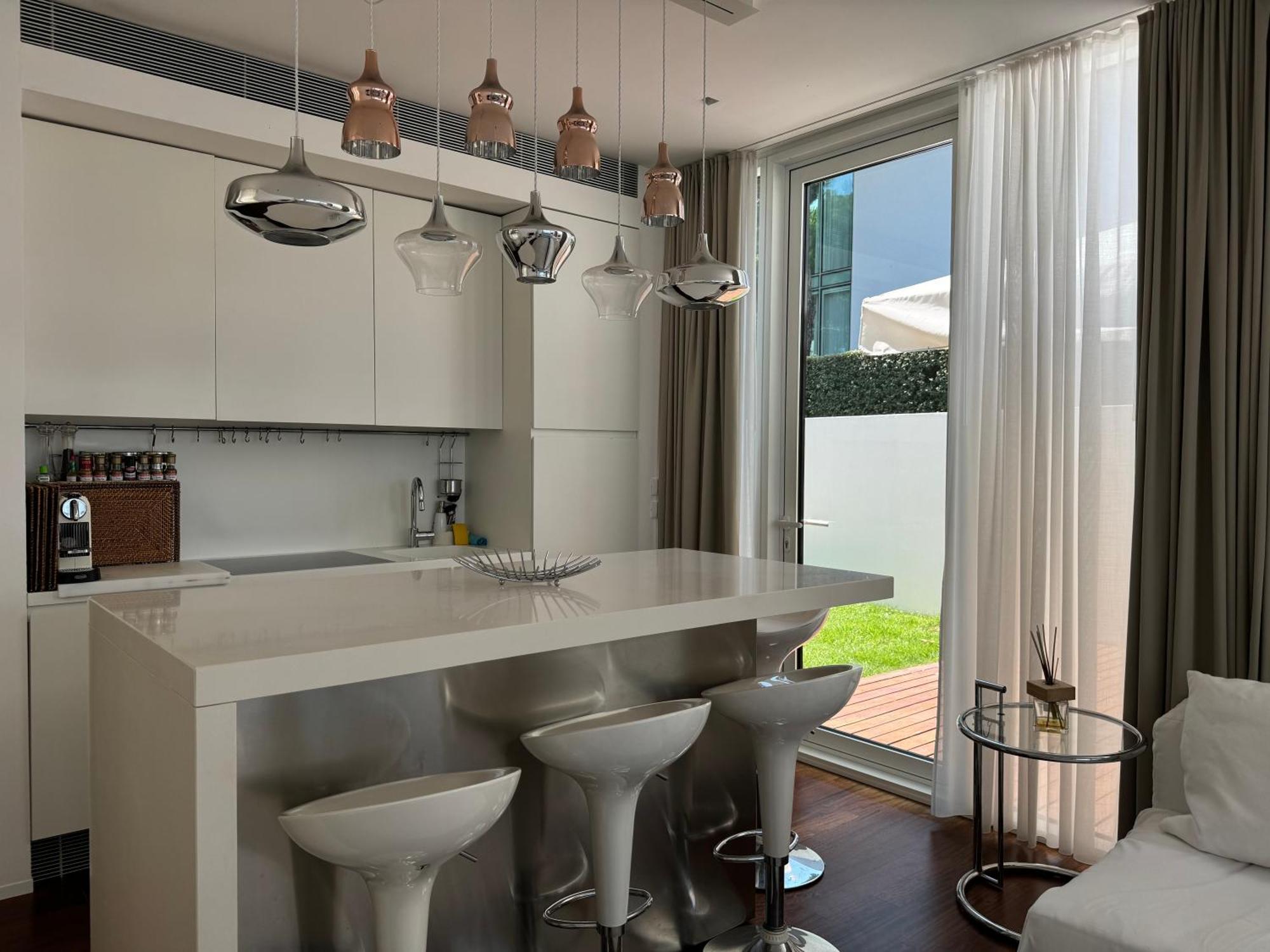 Jldesigndistrict - The Pool * Lido di Jesolo